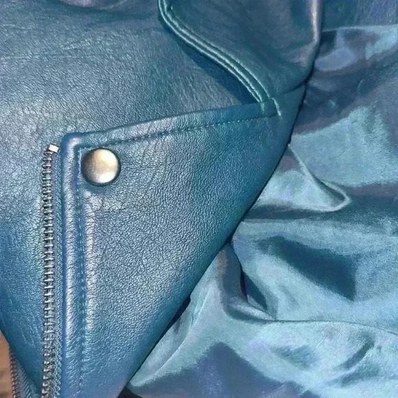 NWOT Alfani Women's Asymmetrical Zip Teal Faux Leather Jacket size 1X - Picture 9 of 13